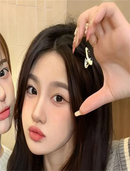 天天躁日日躁狠狠躁AV麻豆_山里那些女人_湖南卫视第一周播剧场